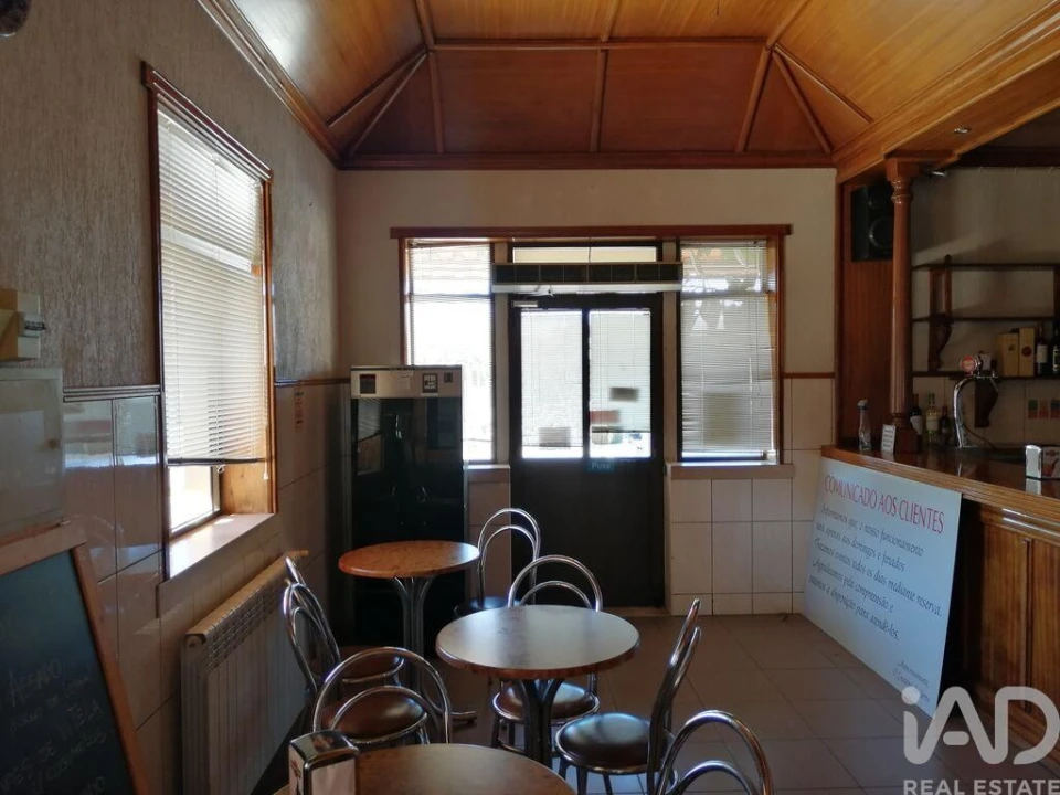 Loja para Arrendamento em Degracias e Pombalinho Foto 25