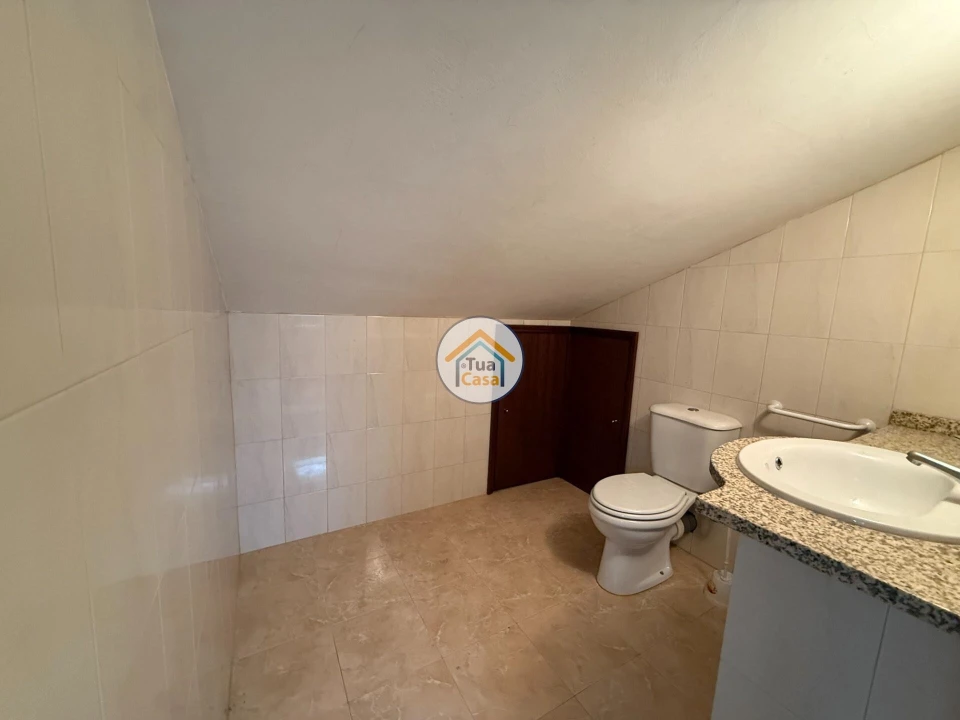 Moradia T4 para Venda em Grijó e Sermonde Foto 28