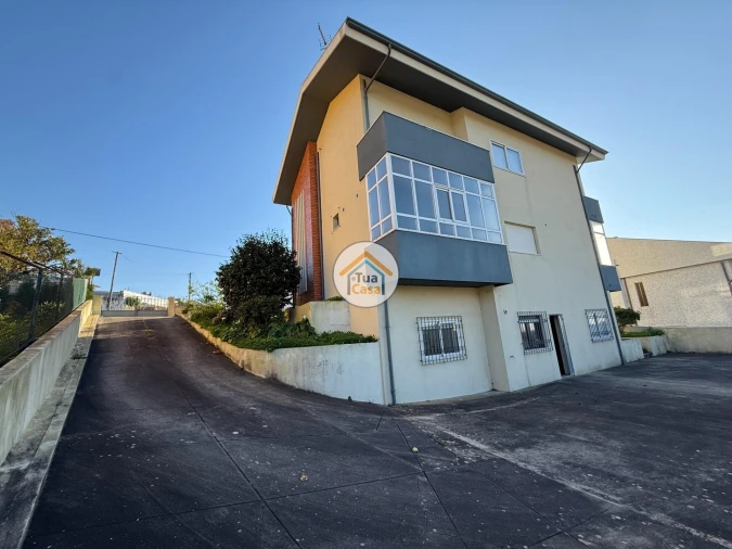 Moradia T4 para Venda em Grijó e Sermonde Foto 6