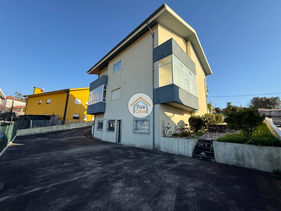 Moradia T4 para Venda em Grijó e Sermonde Foto 7