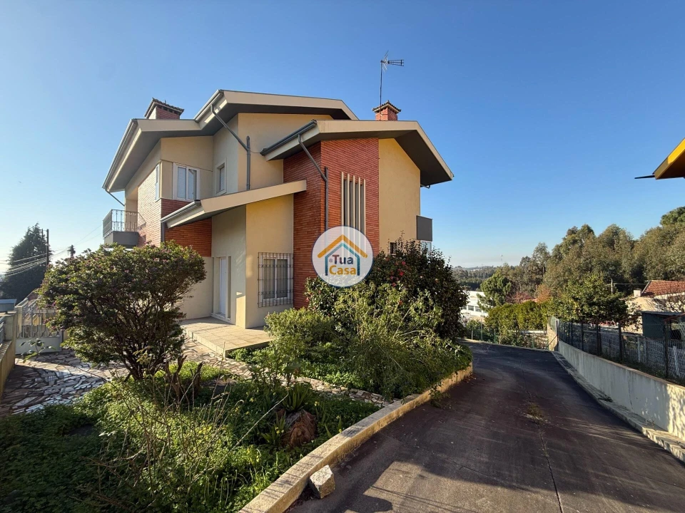 Moradia T4 para Venda em Grijó e Sermonde Foto 4