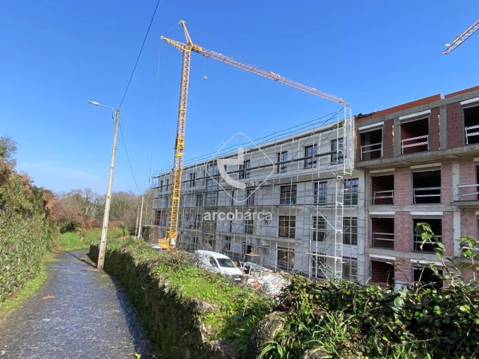 Apartamento T2 para Venda em São Jorge e Ermelo Foto 3