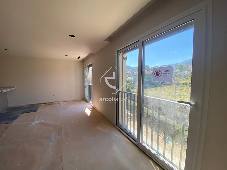 Apartamento T2 para Venda em São Jorge e Ermelo Foto 3