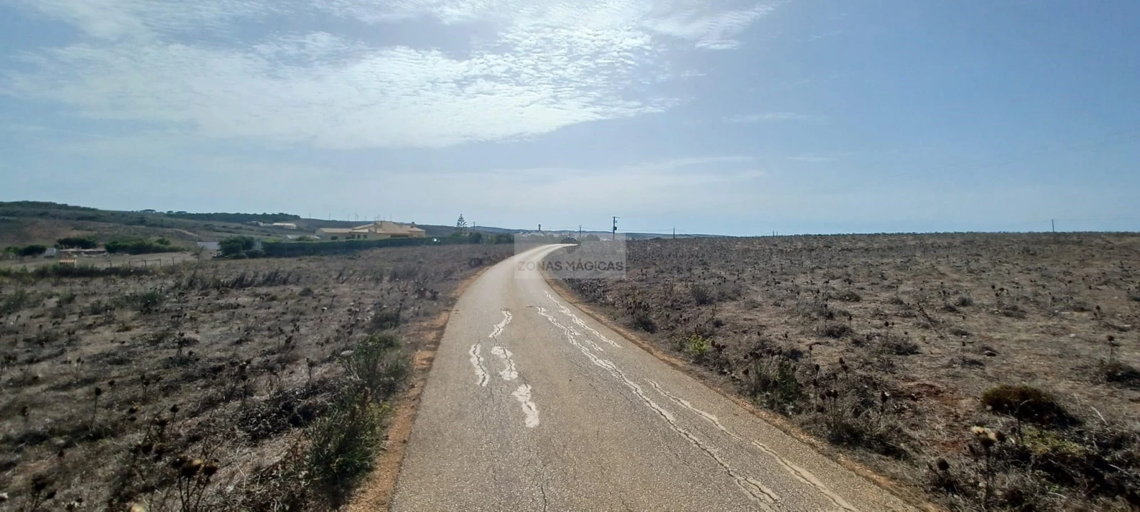 Terreno para Venda em Vila do Bispo e Raposeira Foto 1