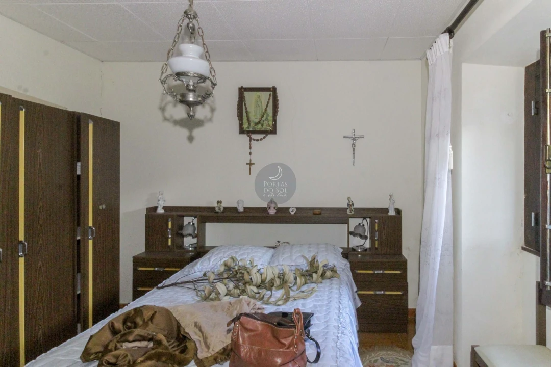 Moradia T4 para Venda em Almoster Foto 7