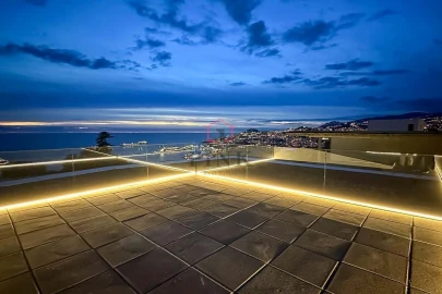 Moradia T4 para Venda em Funchal (Santa Maria Maior)