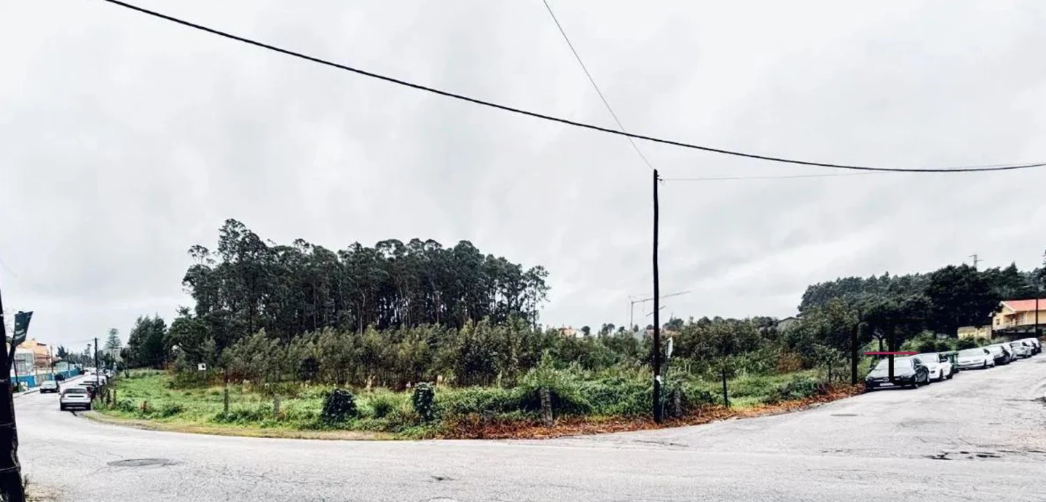Terreno para Venda em São Felix da Marinha Foto 1