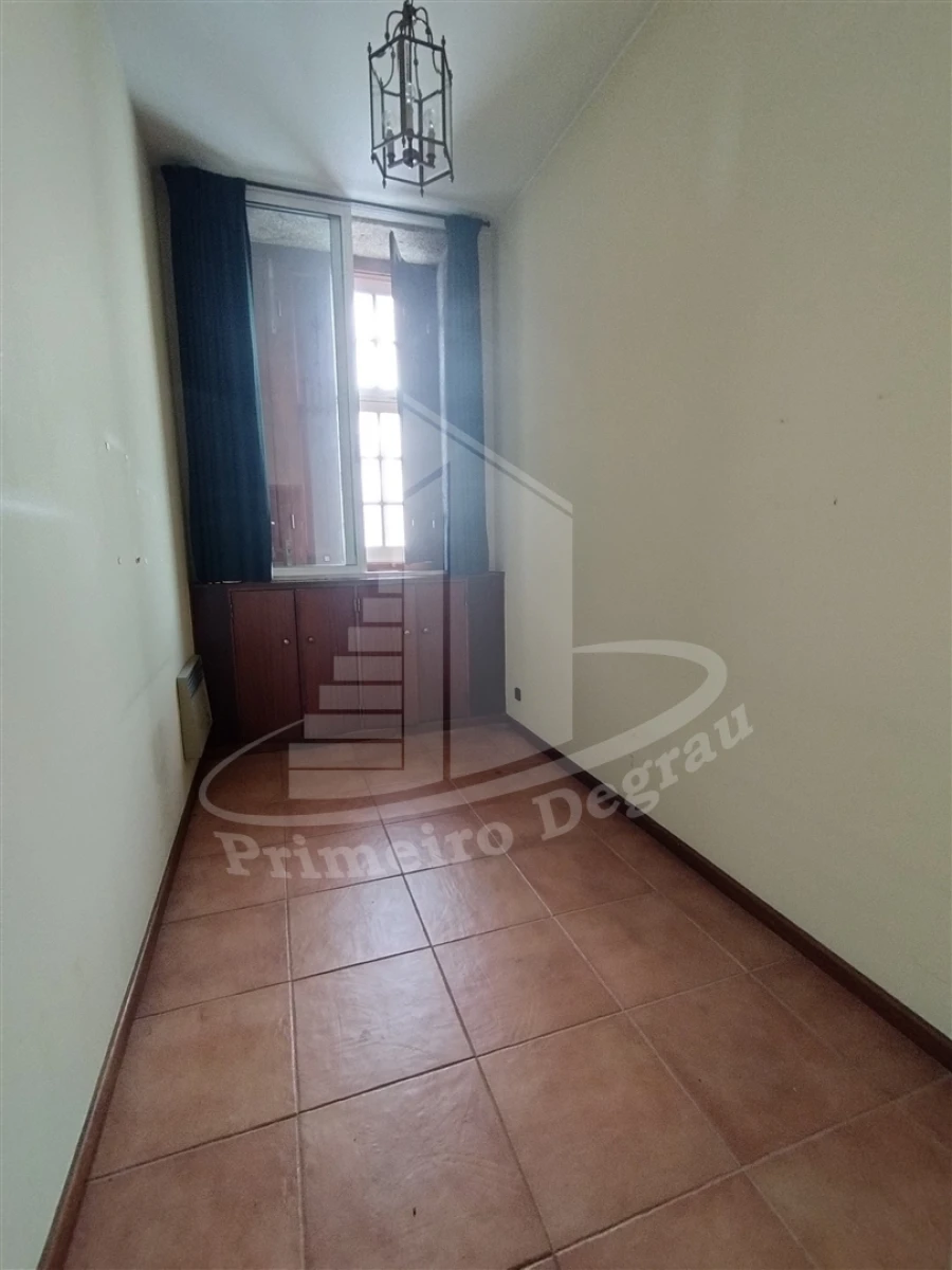 Prédio para Venda em São Vitor (Braga) Foto 16