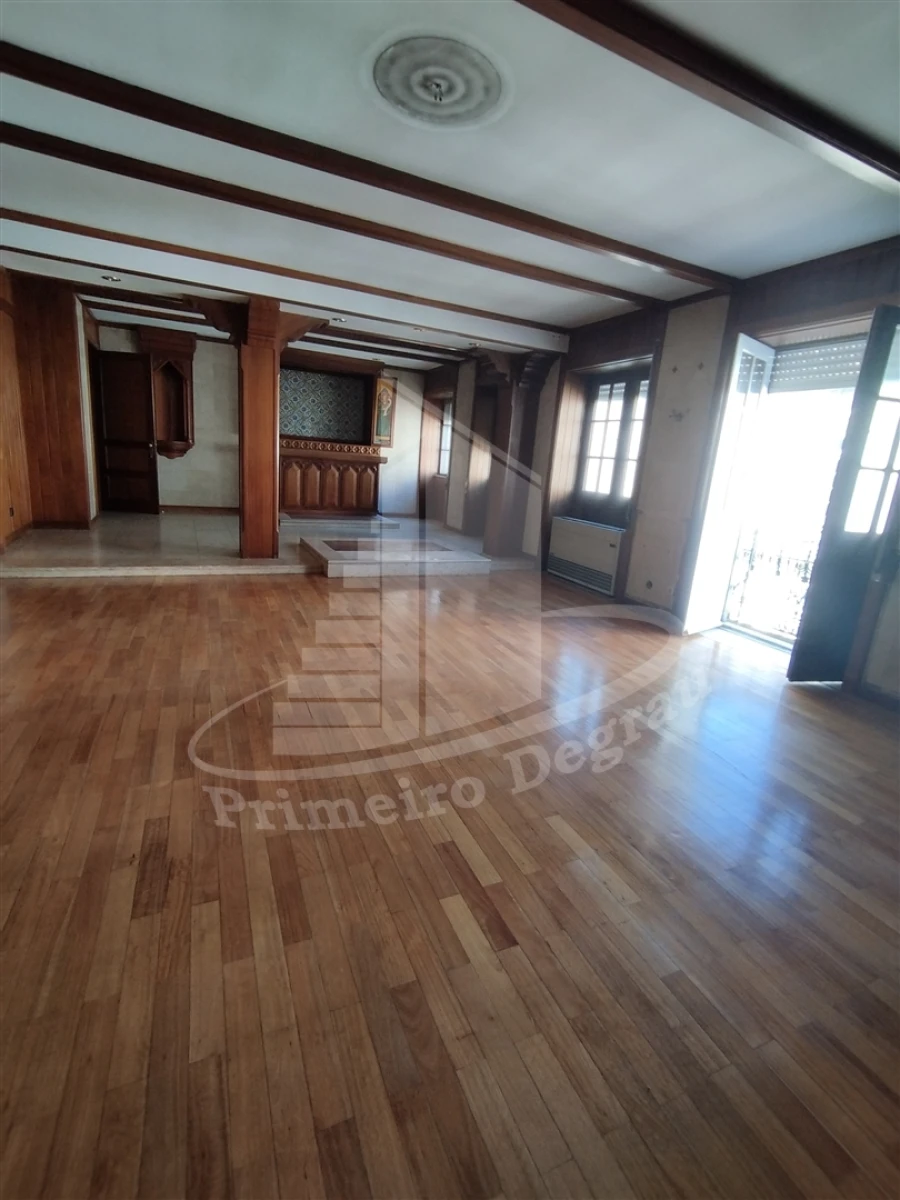 Prédio para Venda em São Vitor (Braga) Foto 1