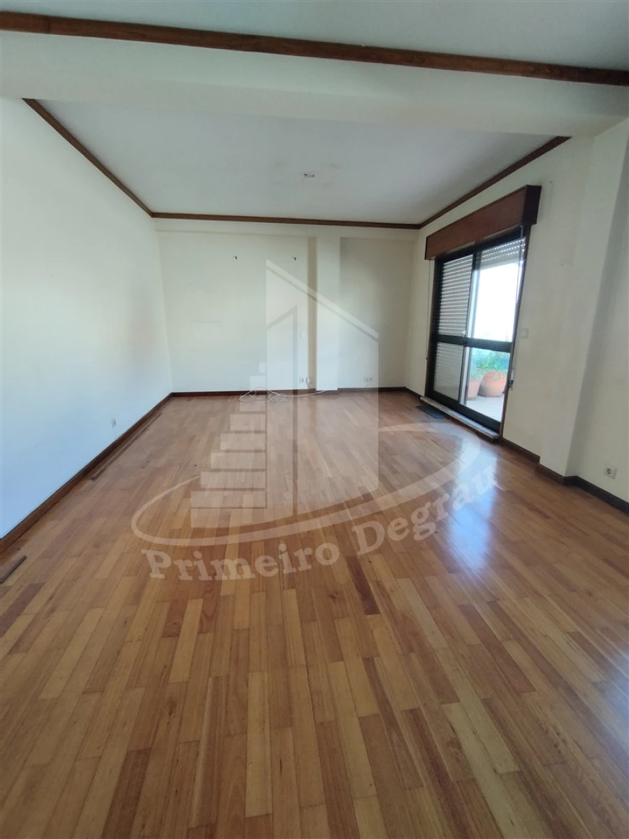 Prédio para Venda em São Vitor (Braga) Foto 29