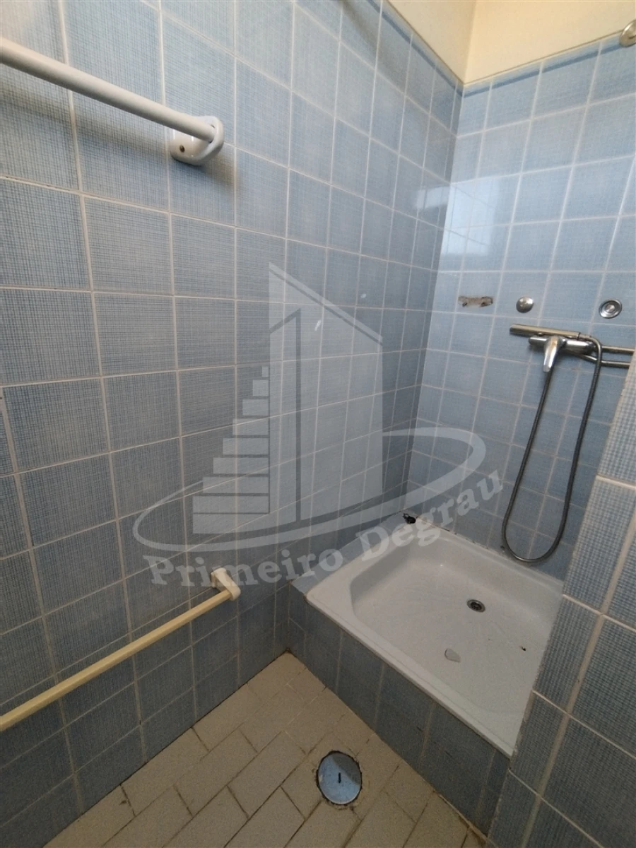 Prédio para Venda em São Vitor (Braga) Foto 48