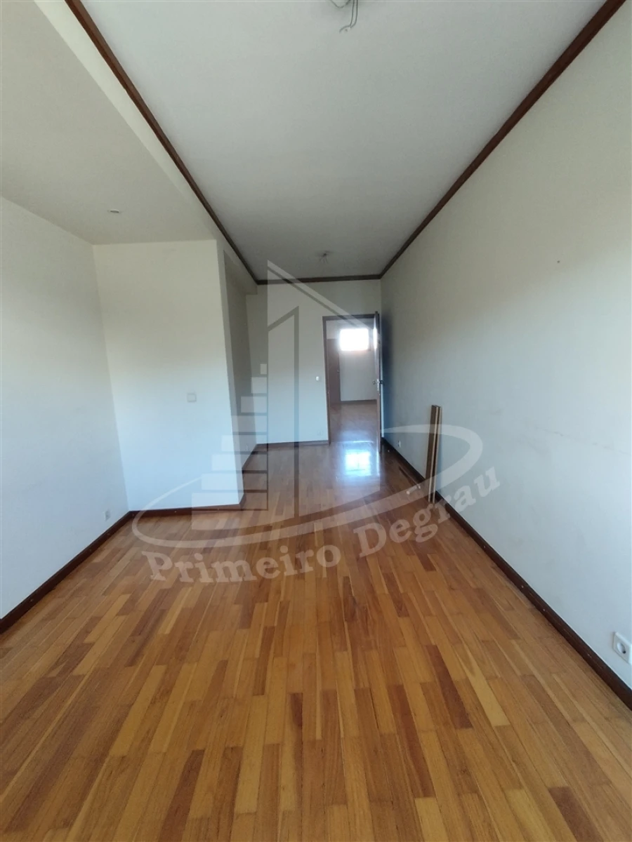 Prédio para Venda em São Vitor (Braga) Foto 53