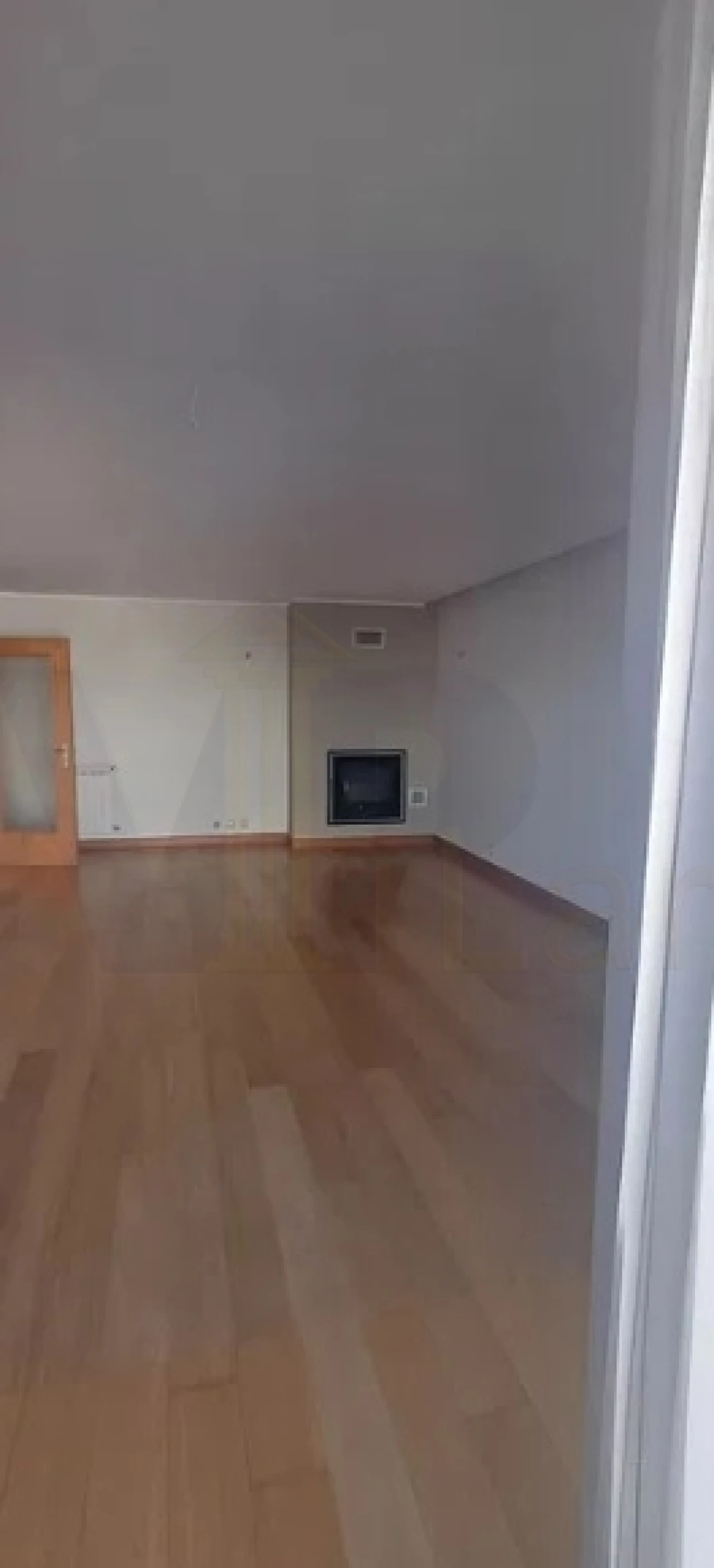 Apartamento T3 para Venda em Aguas Santas Foto 2