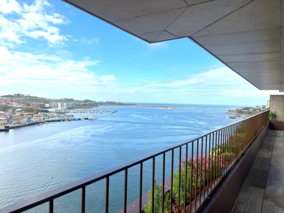 Apartamento T3 para Venda em Lordelo do Ouro e Massarelos Foto 10