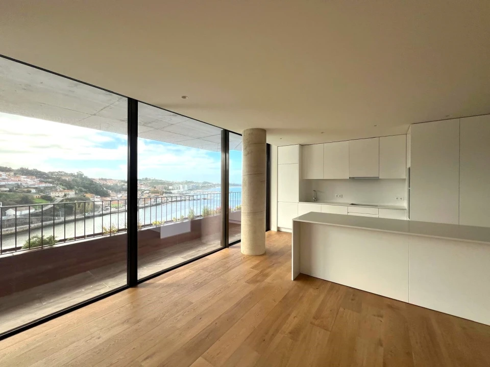 Apartamento T3 para Venda em Lordelo do Ouro e Massarelos Foto 3