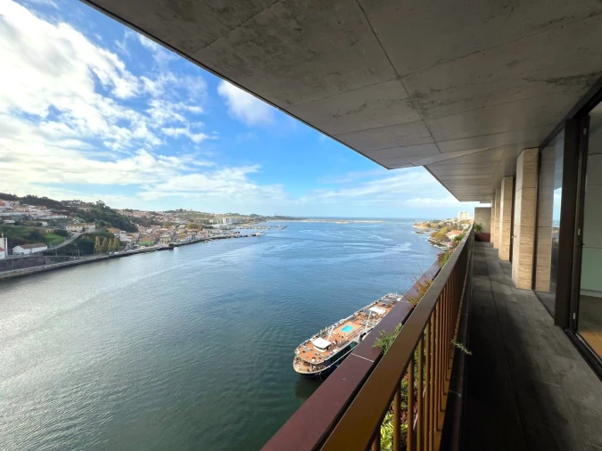 Apartamento T3 para Venda em Lordelo do Ouro e Massarelos Foto 12