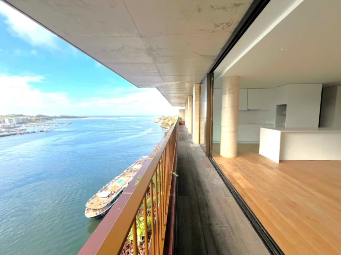 Apartamento T3 para Venda em Lordelo do Ouro e Massarelos Foto 22