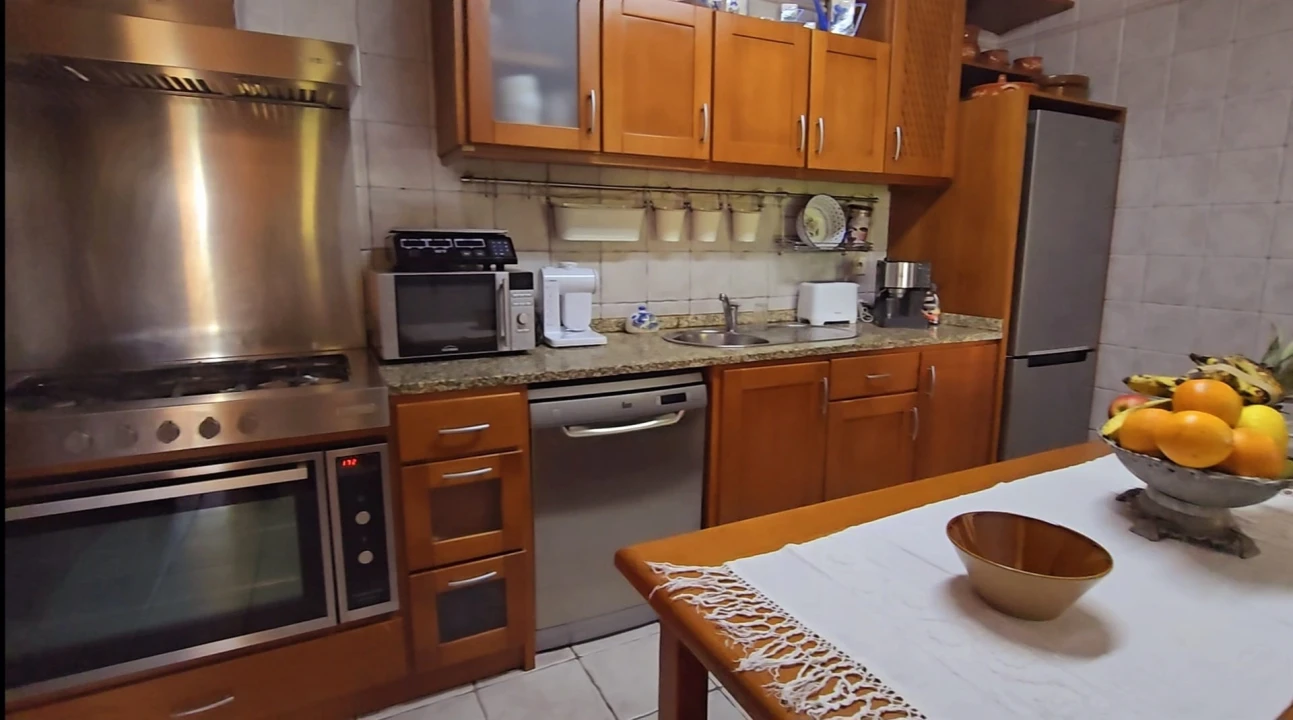 Moradia T4 para Venda em Gouveia (São Pedro e São Julião) Foto 4