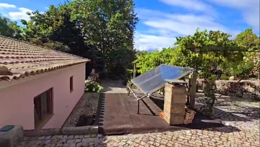 Moradia T4 para Venda em Gouveia (São Pedro e São Julião) Foto 7