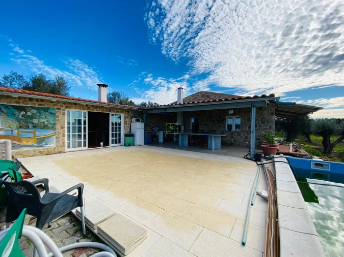 Quinta T3 para Venda em Lardosa Foto 16