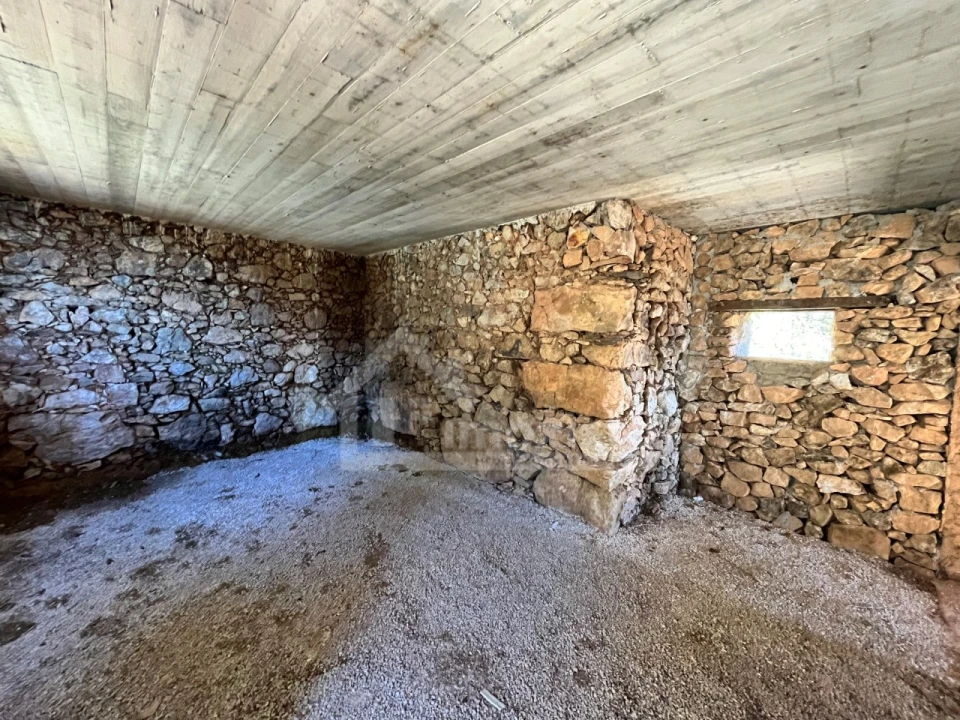 Moradia T2 para Venda em Cumeeira Foto 9