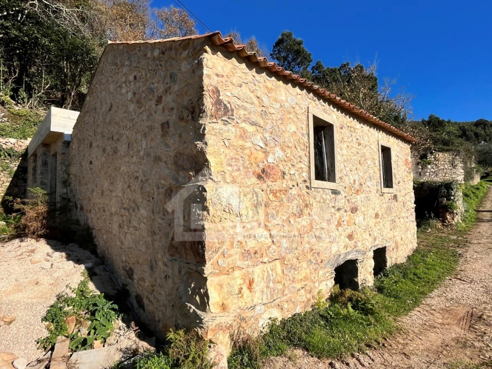 Moradia T2 para Venda em Cumeeira Foto 12