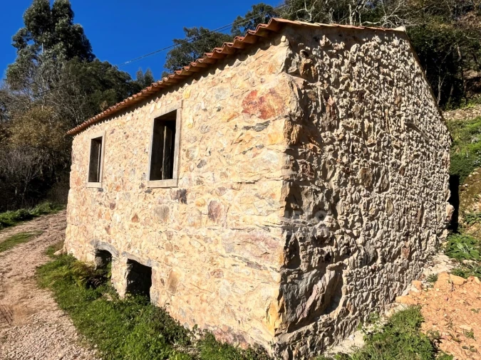 Moradia T2 para Venda em Cumeeira