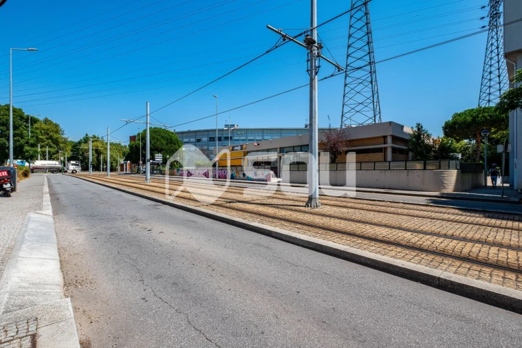 Negócio para Venda em São Mamede de Infesta e Senhora da Hora