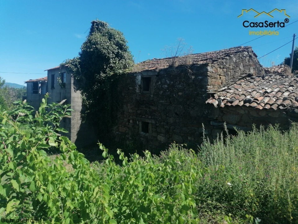 Quinta T4 para Venda em Pedrogão Pequeno Foto 1