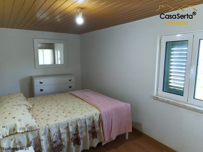 Moradia T4 para Venda em Cabeçudo Foto 11