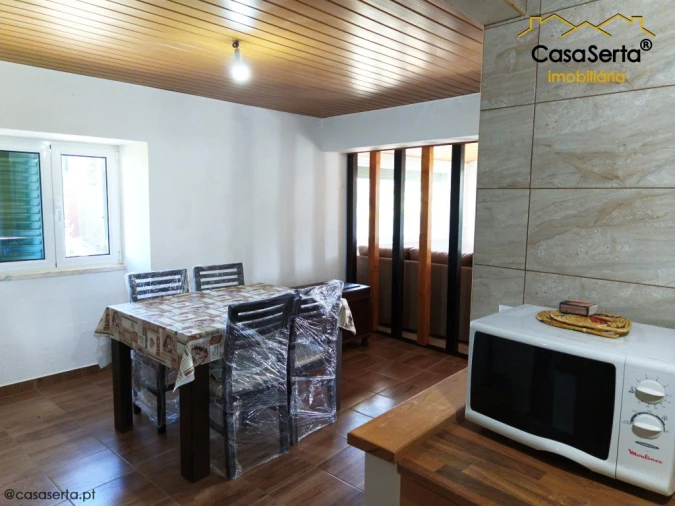 Moradia T4 para Venda em Cabeçudo Foto 9