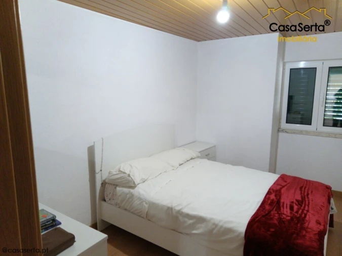 Moradia T4 para Venda em Cabeçudo Foto 12