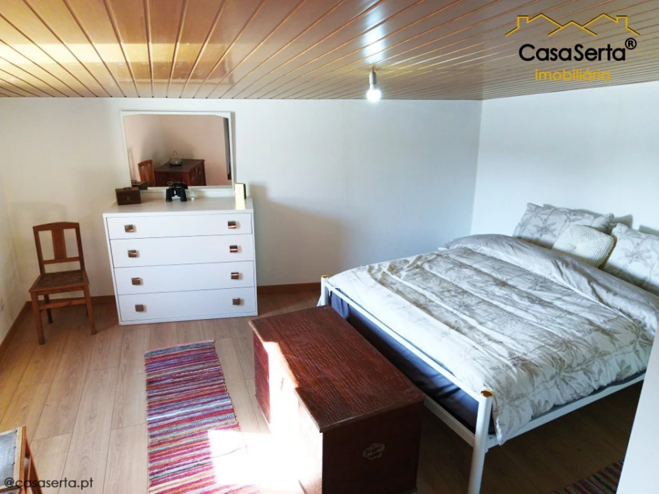 Moradia T4 para Venda em Cabeçudo Foto 14