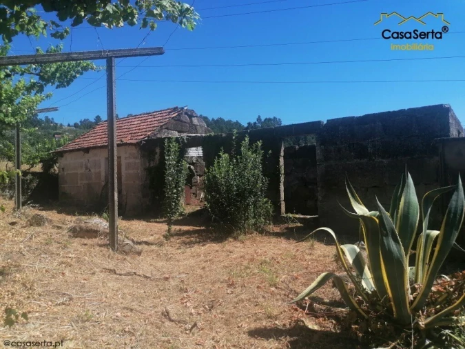 Moradia T3 para Venda em Oliveira do Douro Foto 10