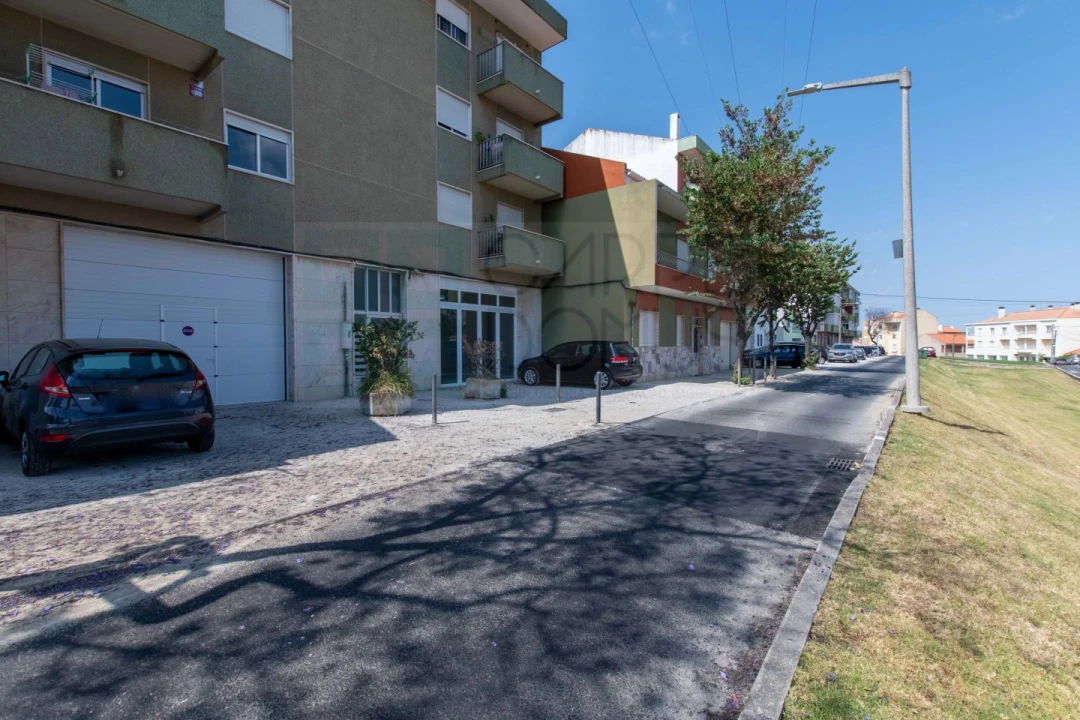 Garagem para Venda em Alverca do Ribatejo e Sobralinho Foto 14