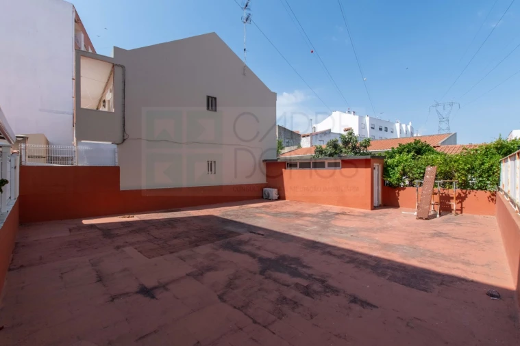 Garagem para Venda em Alverca do Ribatejo e Sobralinho Foto 15