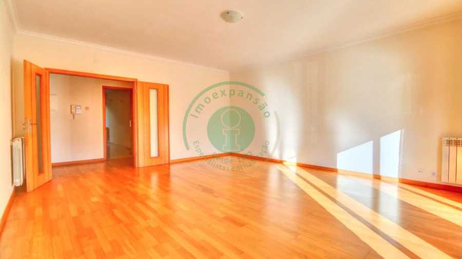 Apartamento T3 para Venda em Tavarede Foto 8