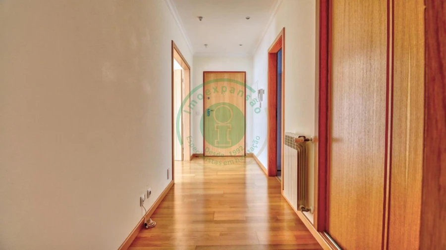 Apartamento T3 para Venda em Tavarede Foto 11