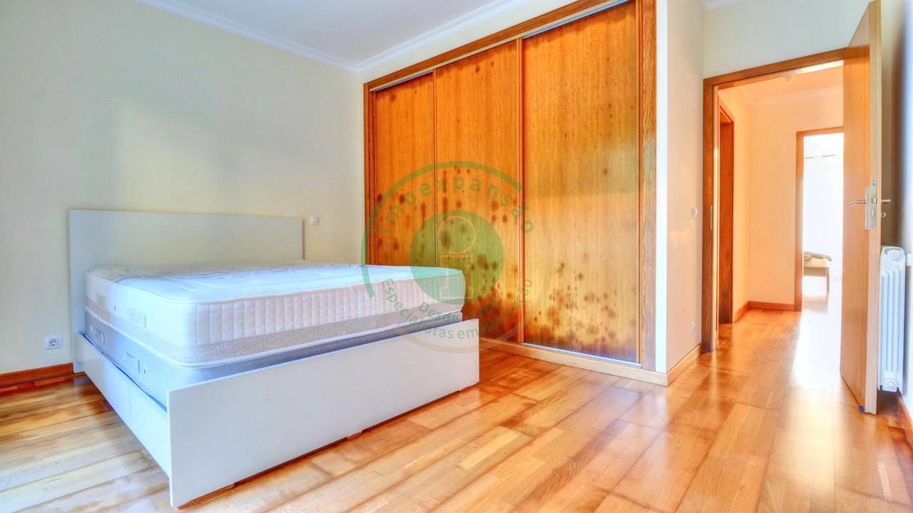 Apartamento T3 para Venda em Tavarede Foto 18