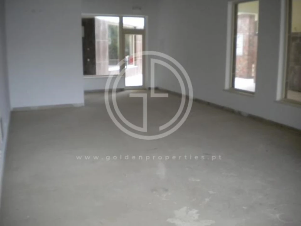 Loja para Venda em Ferragudo Foto 3