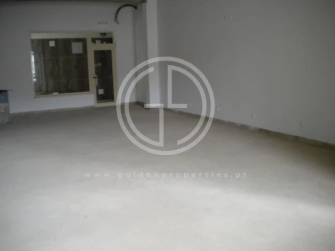 Loja para Venda em Ferragudo Foto 4