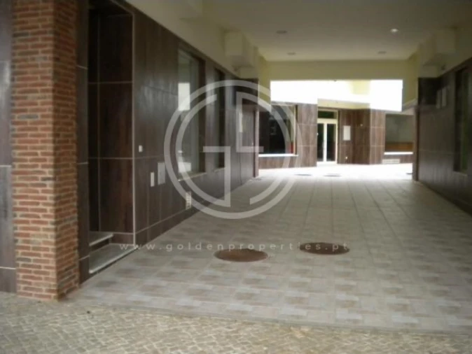 Loja para Venda em Ferragudo Foto 7