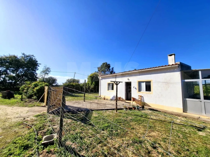 Moradia T2 para Arrendamento em Santiago do Cacém, Santa Cruz e São Bartolomeu da Serra Foto 1