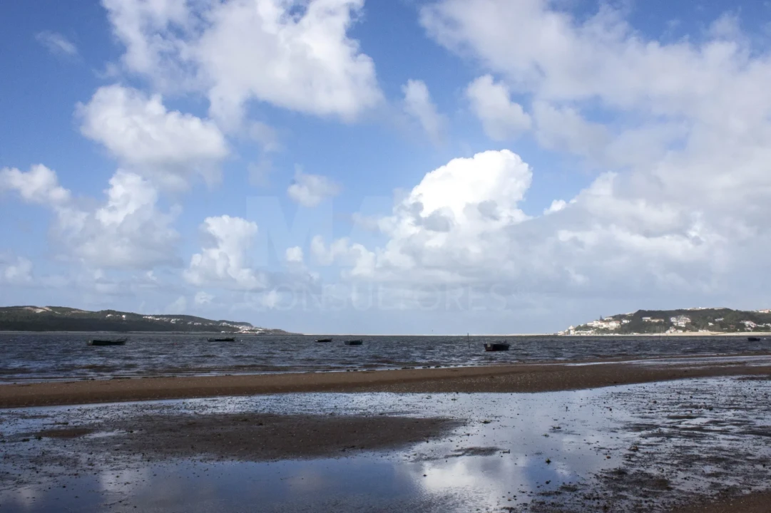 Moradia T10 para Venda em Foz do Arelho Foto 2