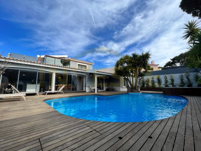 Moradia T5 para Venda em Cascais e Estoril Foto 3