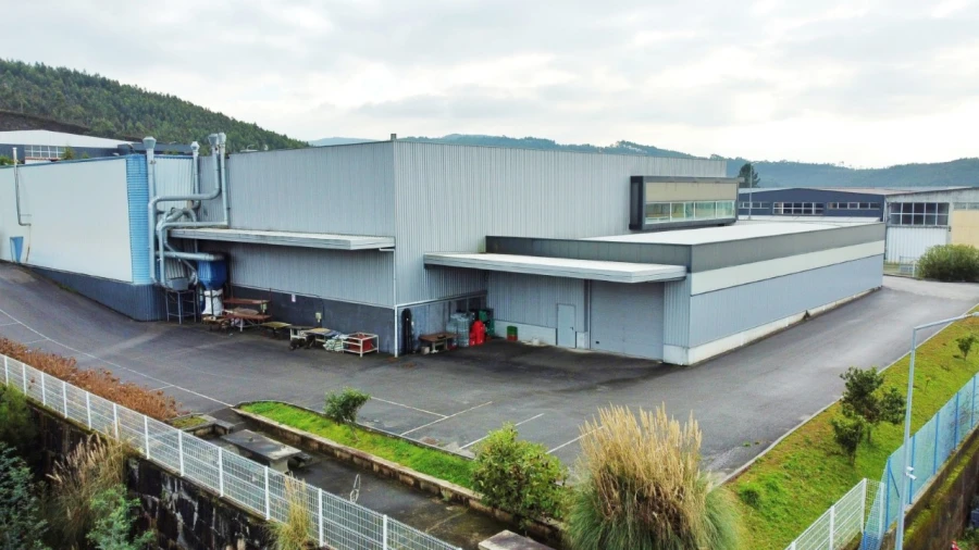 Armazém para Venda em Raiva, Pedorido e Paraíso Foto 35