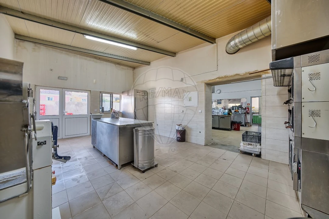 Negócio para Arrendamento em Alcoentre Foto 36