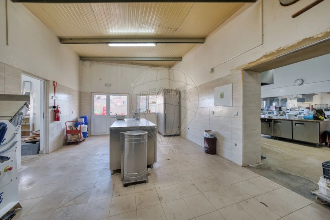 Negócio para Arrendamento em Alcoentre Foto 35