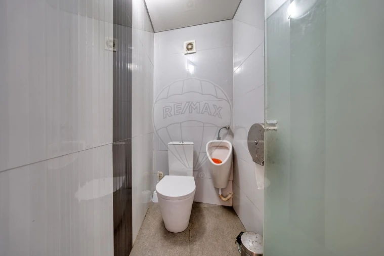 Negócio para Arrendamento em Alcoentre Foto 21