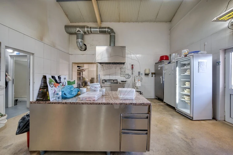 Negócio para Arrendamento em Alcoentre Foto 40